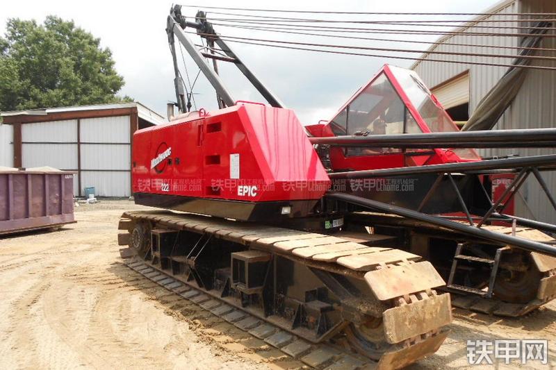 马尼托瓦克222型起重机整机外观