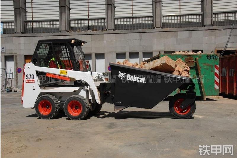 山猫S70滑移装载机其他