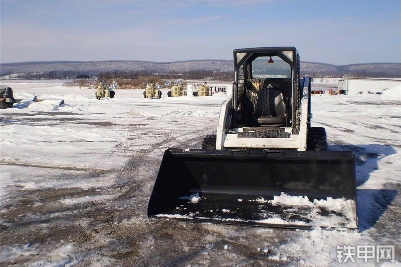 山猫S160滑移装载机其他