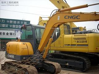 江麓机电CN65E挖掘机整机外观