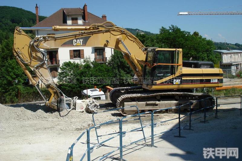 卡特彼勒330BL挖掘机其他