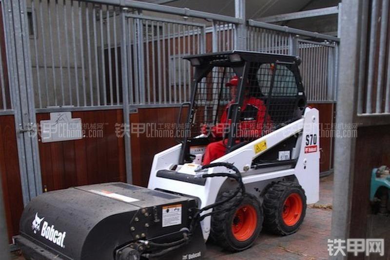 山猫S70滑移装载机其他