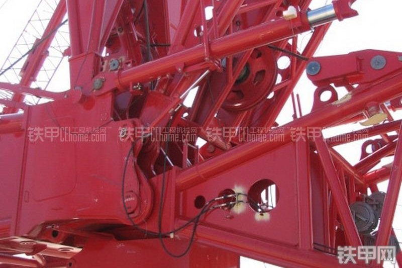 马尼托瓦克31000型起重机局部