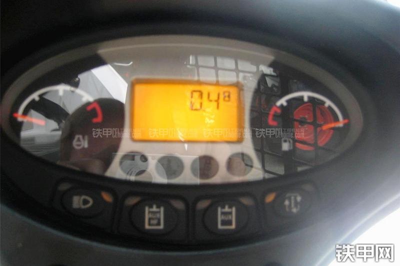 山猫T770滑移装载机局部