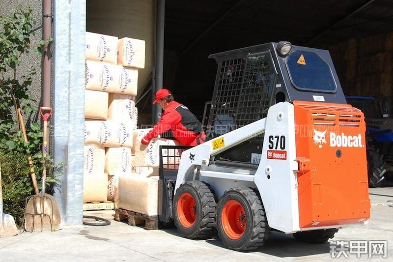 山猫S70滑移装载机其他