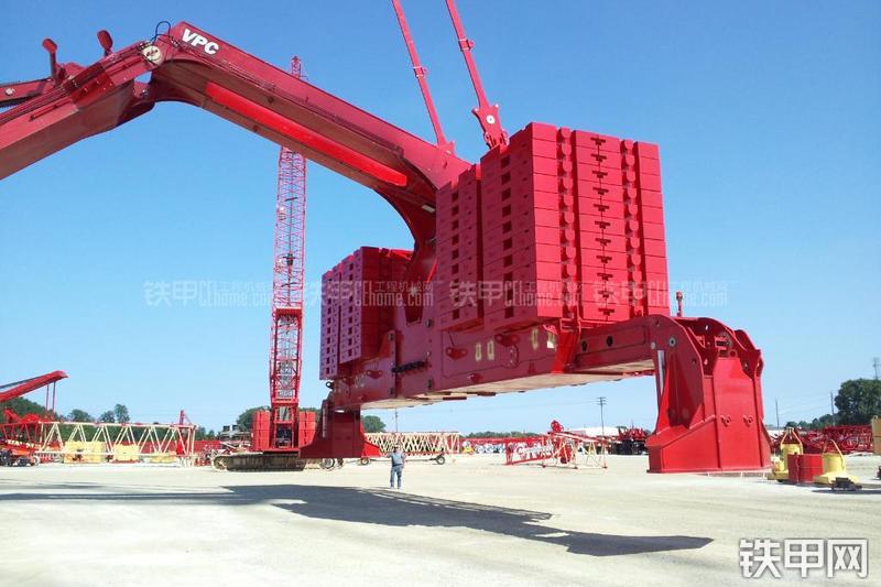 马尼托瓦克31000型起重机局部