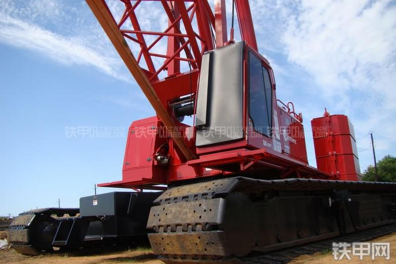 马尼托瓦克777型起重机整机外观