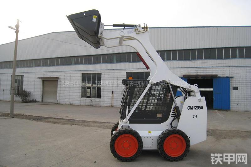 威肯GM1205A滑移装载机整机外观
