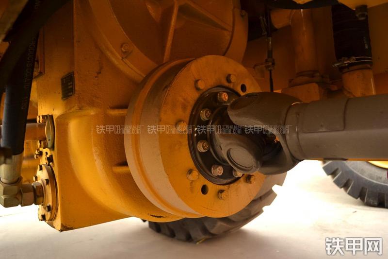 柳工CLG855N装载机局部