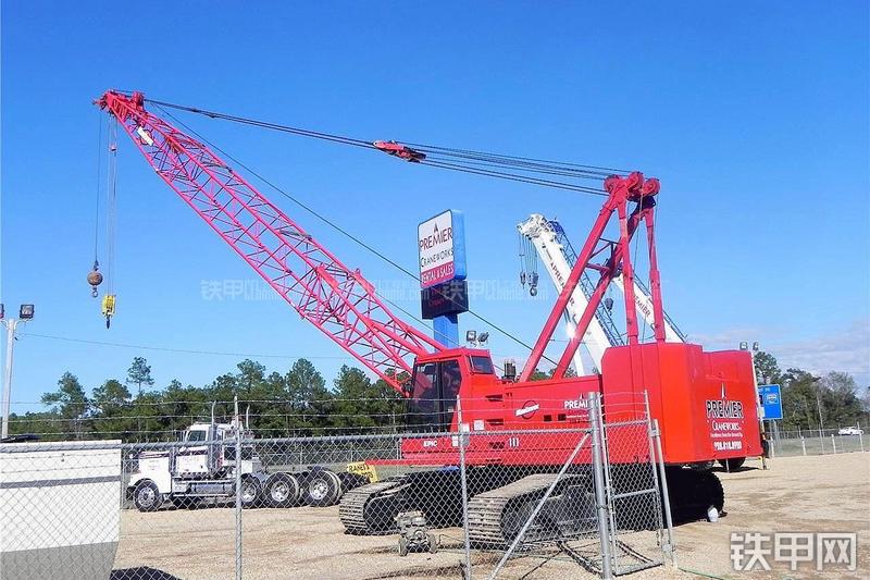 马尼托瓦克111型起重机整机外观