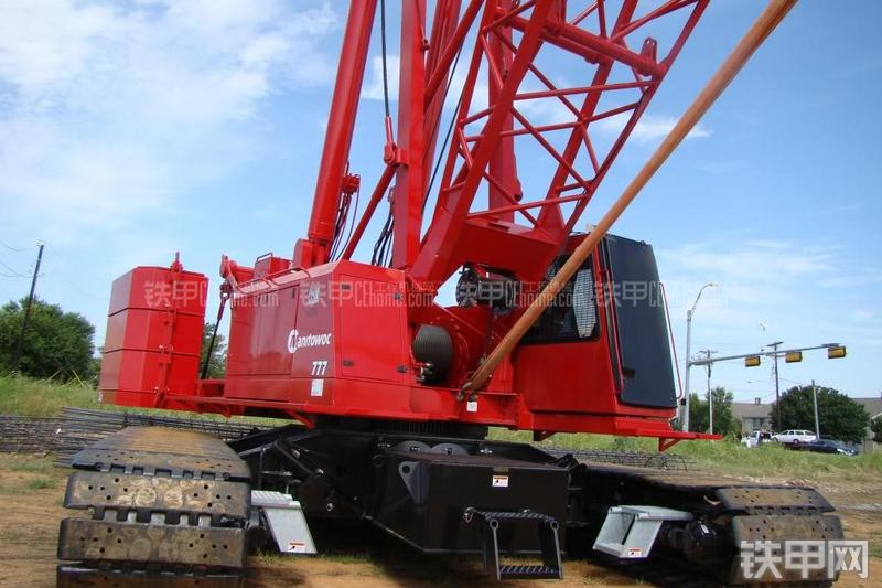 马尼托瓦克777型起重机整机外观