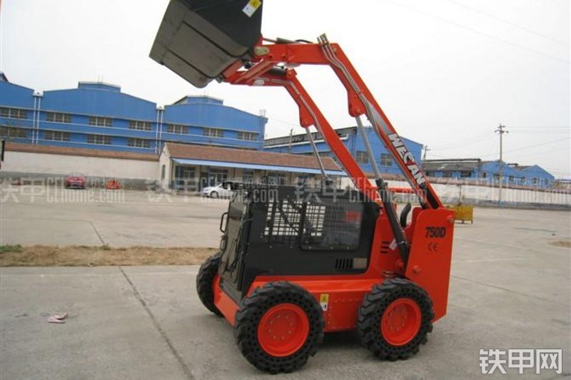 威肯GM750D滑移装载机整机外观