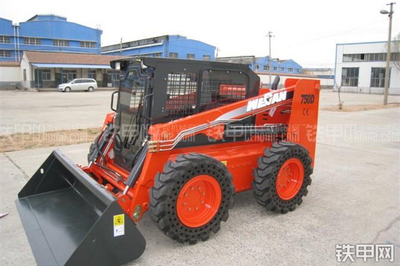 威肯GM750D滑移装载机整机外观