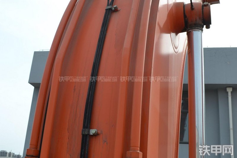 日立ZX330—3挖掘机局部