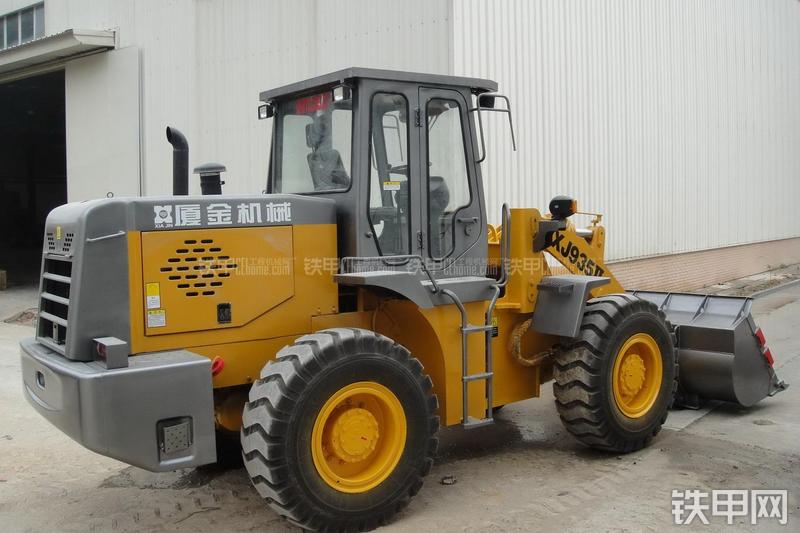 厦金机械XJ935II装载机整机外观