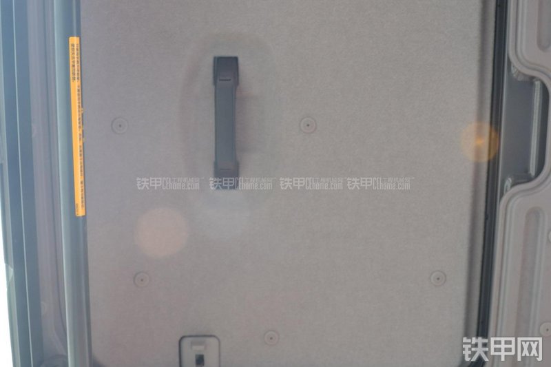 日立ZX330—3挖掘机局部