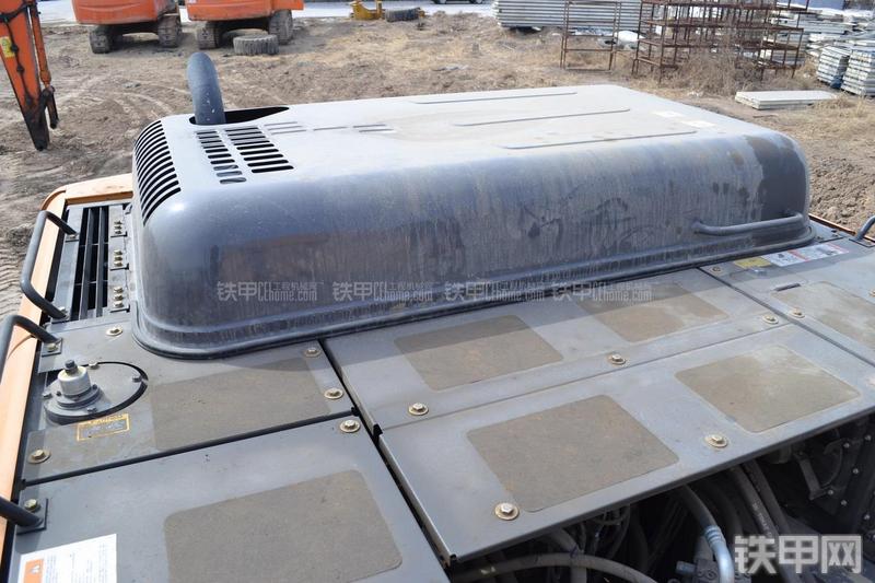 凯斯CX360B挖掘机局部