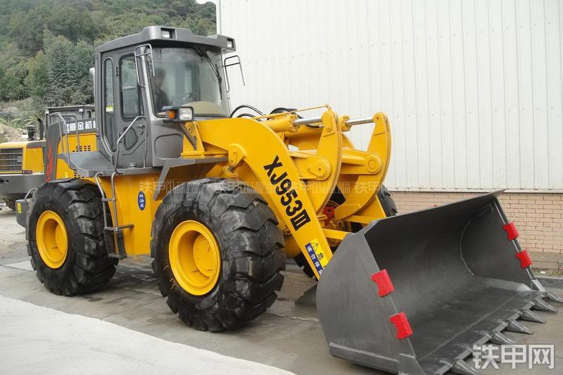 厦金机械XJ953III装载机其他
