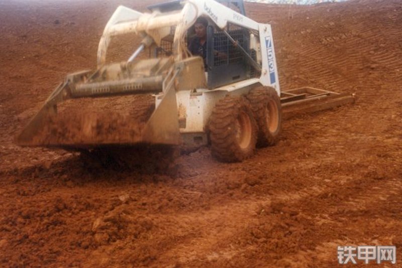 山猫753滑移装载机其他