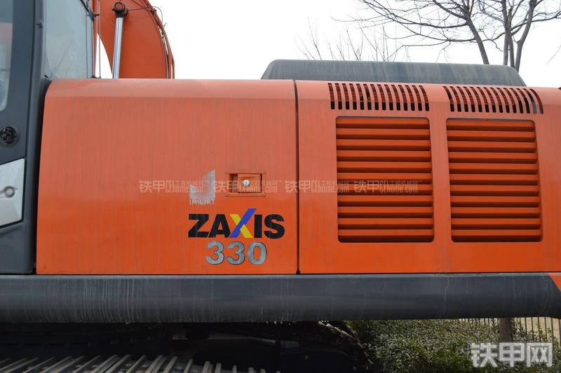 日立ZX330—3挖掘机局部