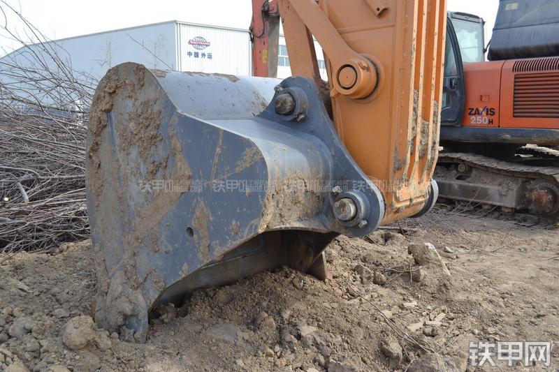 凯斯CX360B挖掘机局部