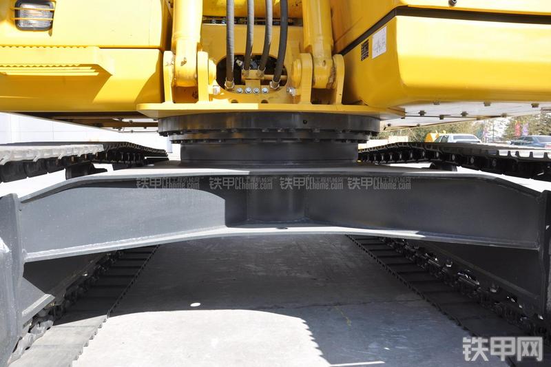 小松PC110-7挖掘机局部