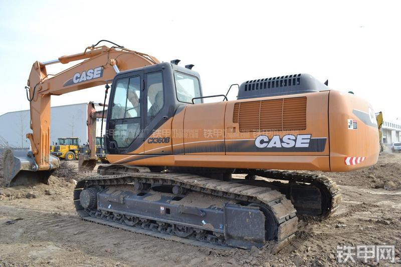 凯斯CX360B挖掘机整机外观