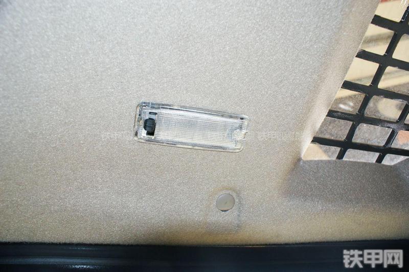 凯斯SR175滑移装载机局部