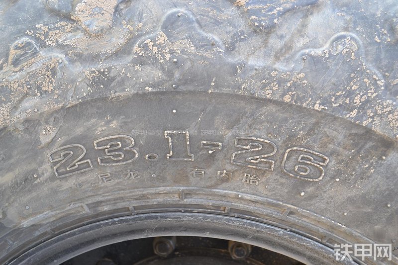 山推SR20M压路机局部