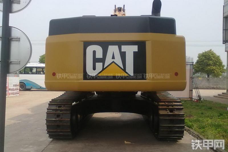 卡特彼勒349DL液压挖掘机整机外观