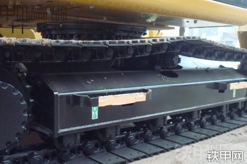 卡特彼勒313D挖掘机局部