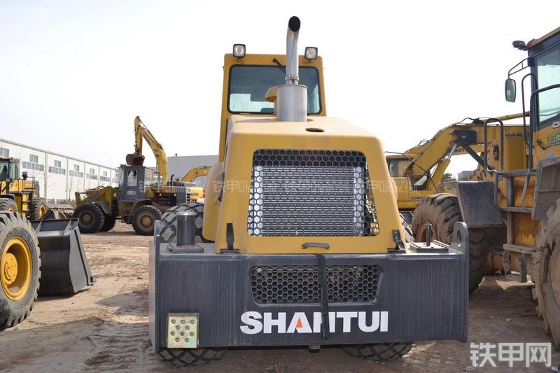 山推SR20M压路机整机外观