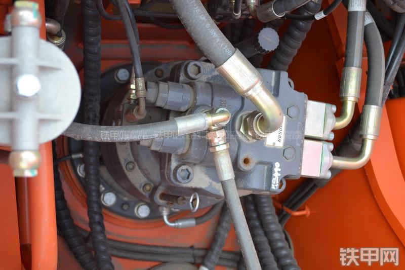 迪万伦DH220LC-9E挖掘机局部