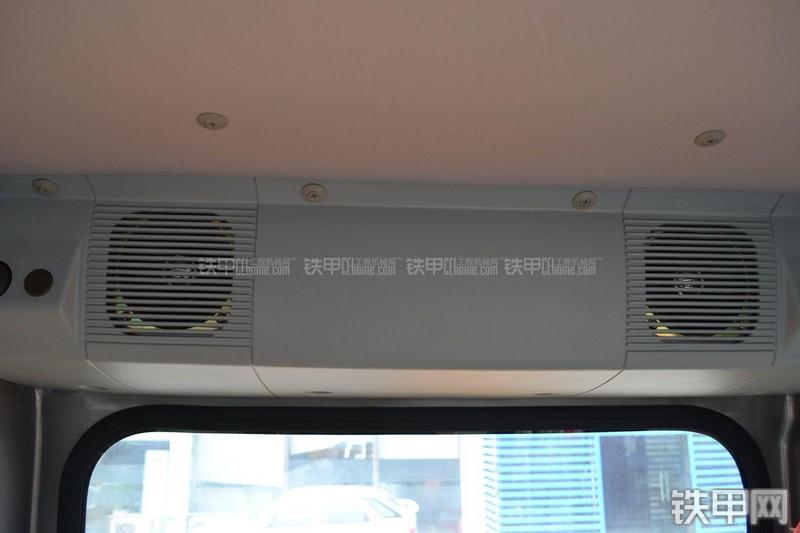 三一重工SY135C-8挖掘机局部