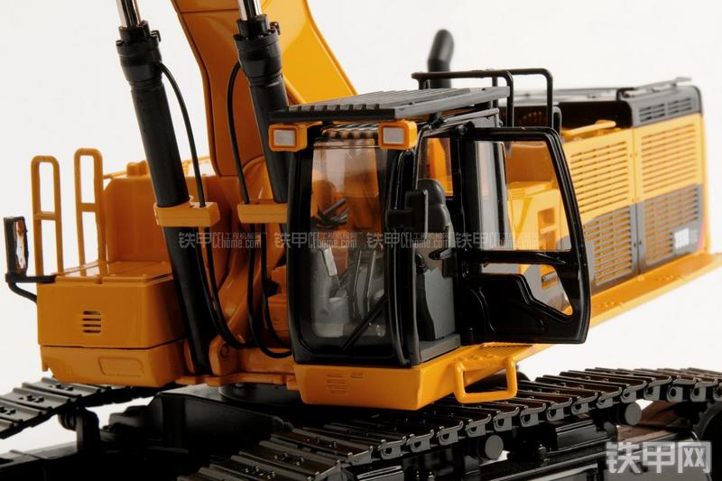 卡特彼勒390DL挖掘机其他