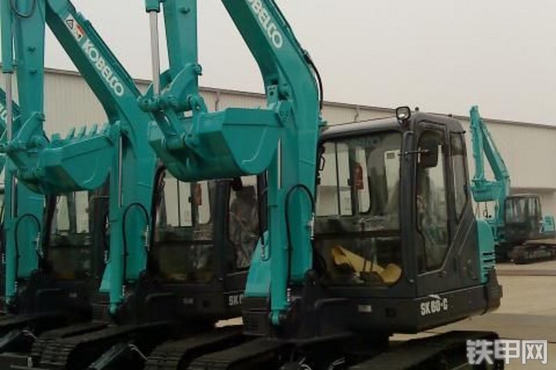 神钢SK60-C挖掘机整机外观