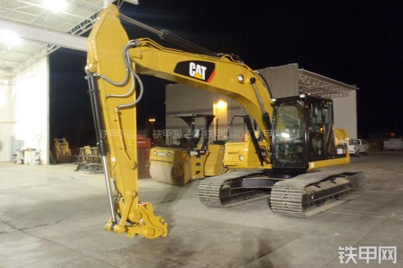 卡特彼勒320DLRR挖掘机整机外观