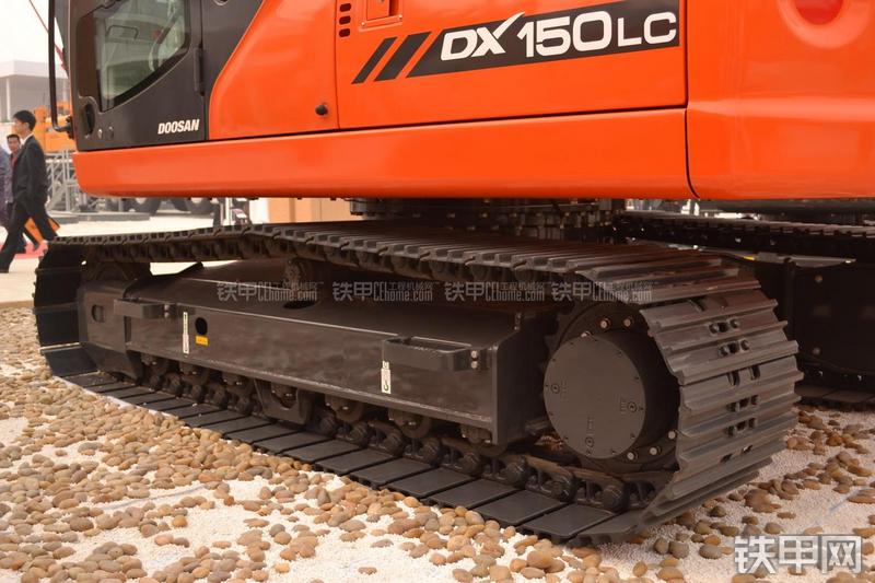 迪万伦DX150LC挖掘机局部