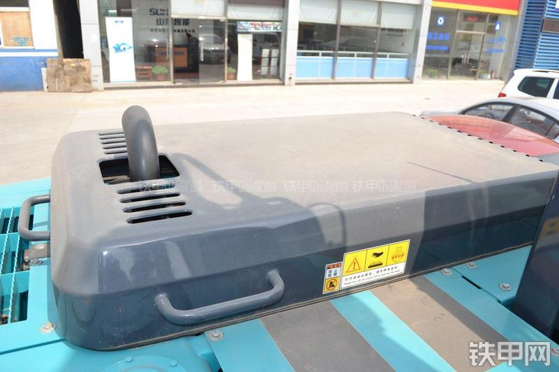 山河智能SWE150LC挖掘机局部