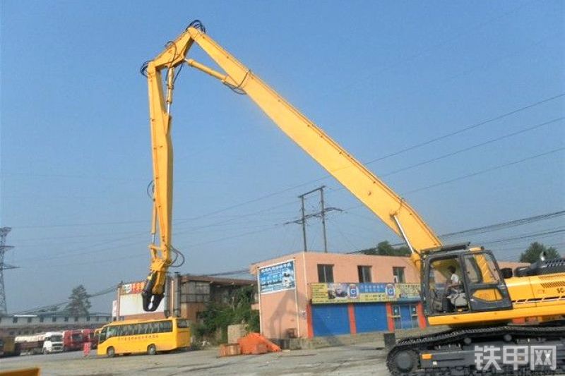 力士德SC450.8LC加长臂拆除臂整机外观