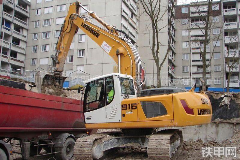 利勃海尔R916-Litronic挖掘机其他