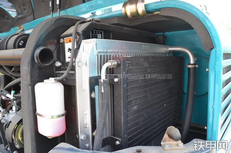 山河智能SWE60N9挖掘机局部