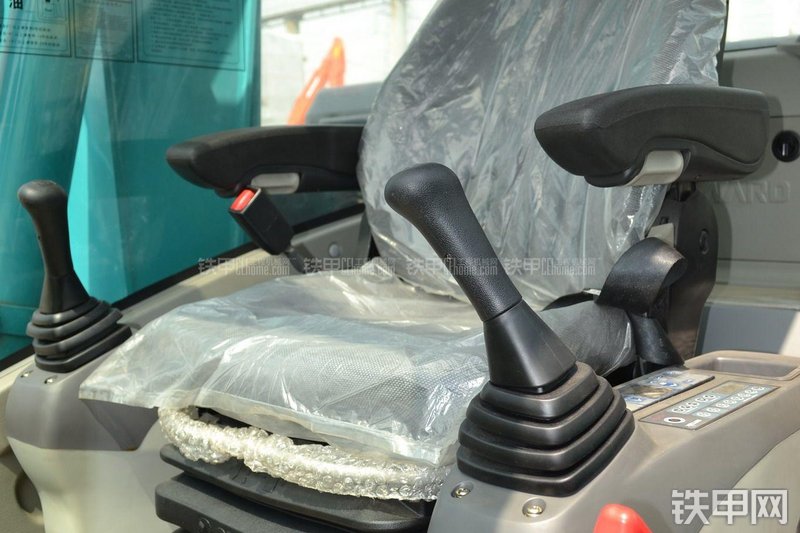 山河智能SWE150LC挖掘机局部