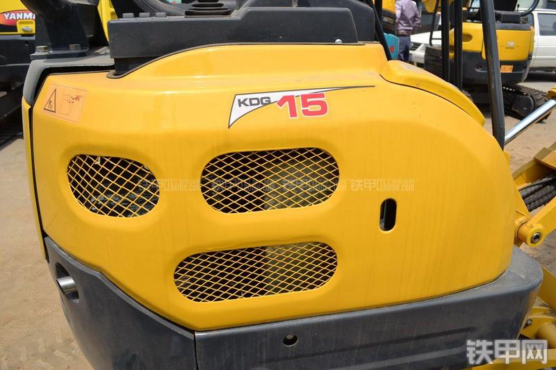 开普KDG15挖掘机局部
