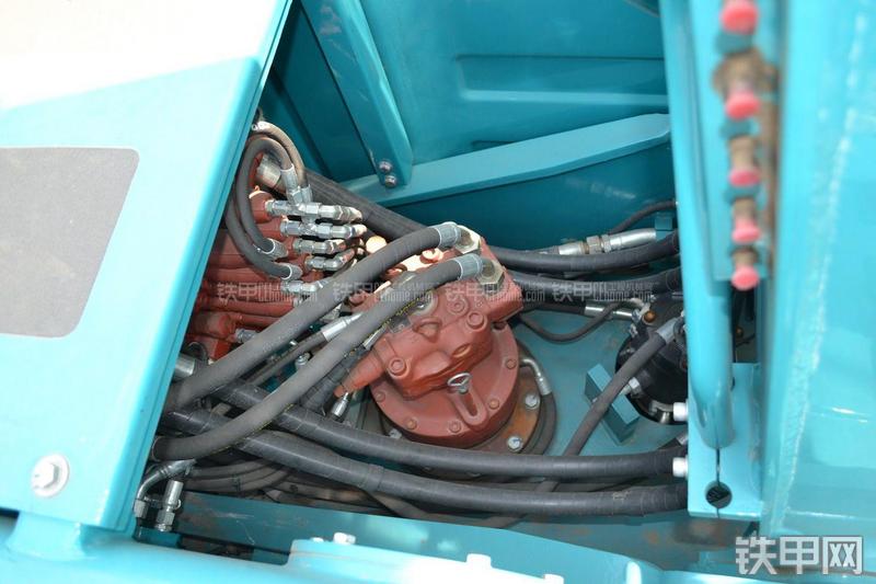 山河智能SWE150LC挖掘机局部