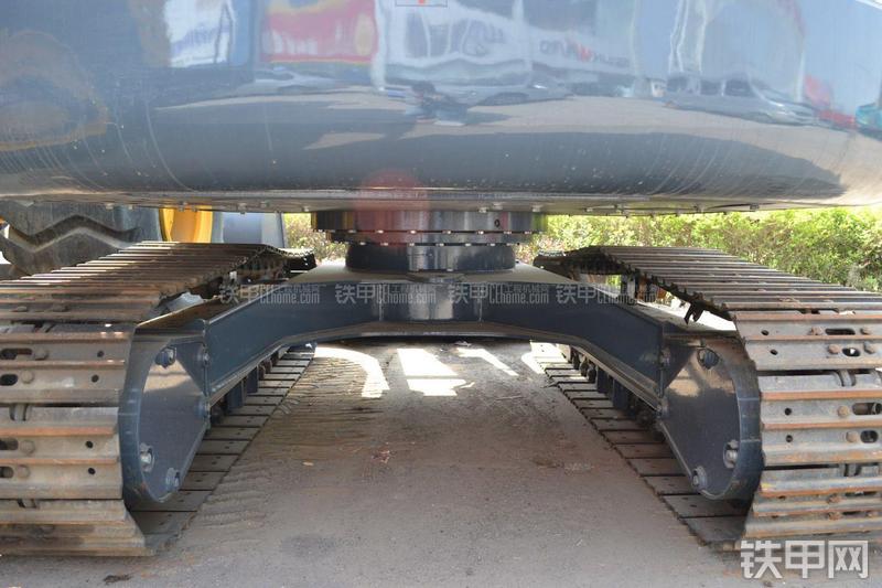 山河智能SWE60N9挖掘机局部