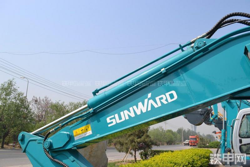 山河智能SWE60N9挖掘机局部