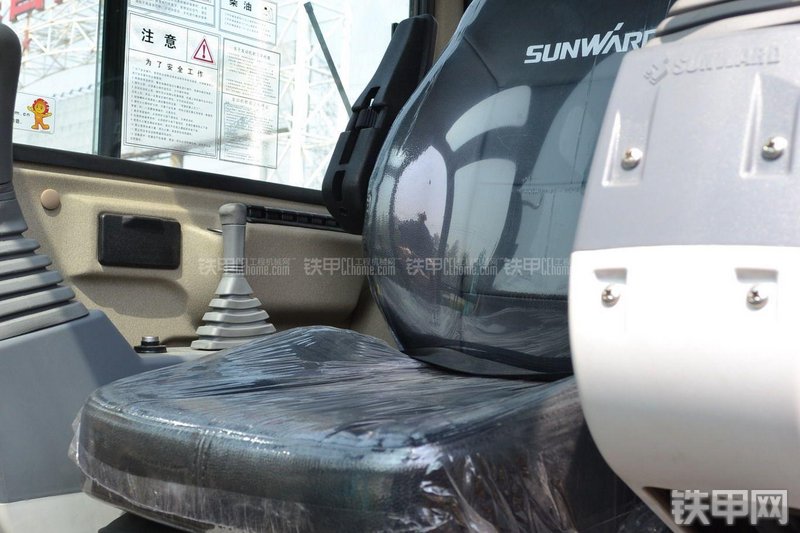 山河智能SWE60N9挖掘机局部