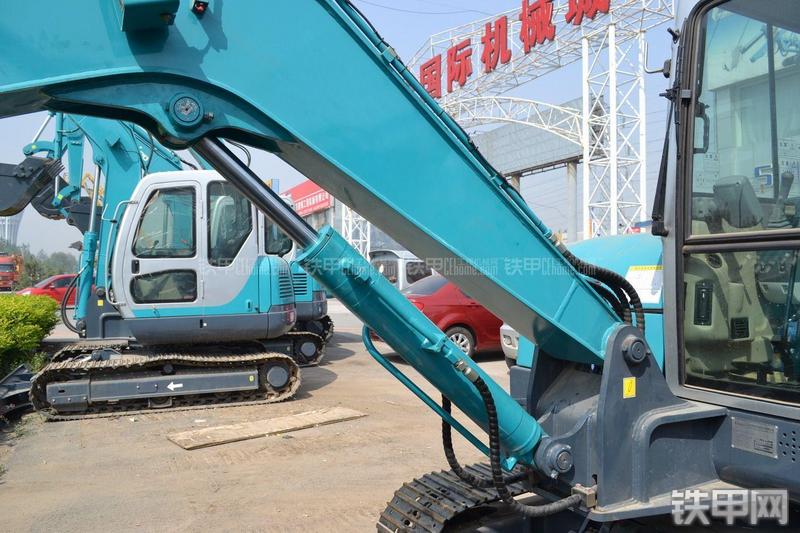 山河智能SWE60N9挖掘机局部