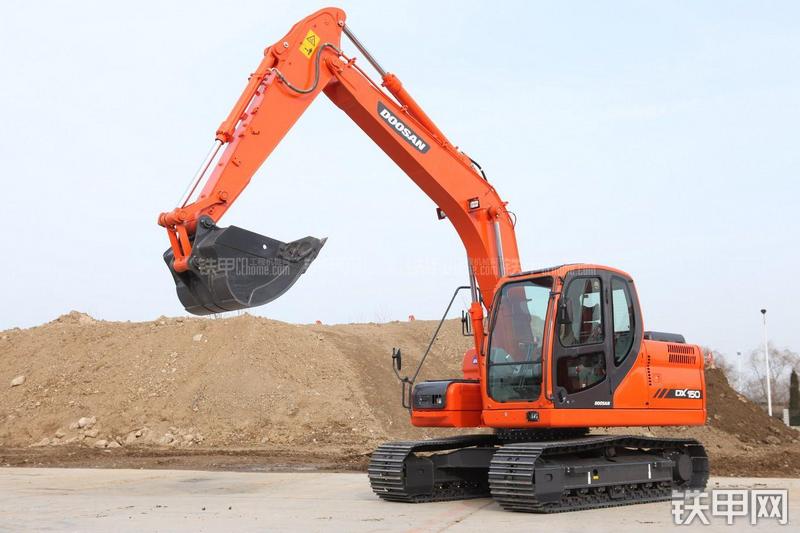 迪万伦DX150LC挖掘机整机外观